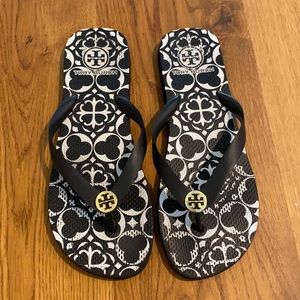 Tory Burch black flip flops. Size 10.
